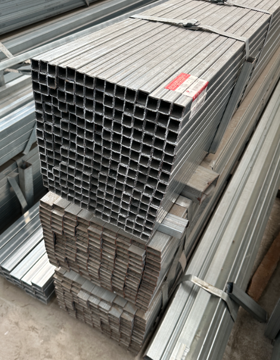 奉节现货供应30*50*2镀锌方管50*80*3.0 20*20*1.5 20*40*2.0规格齐全